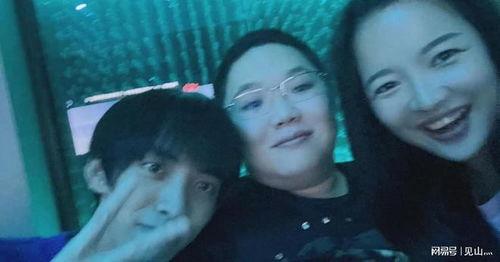 网红吃瓜事件群,揭秘网络舆论背后的真相与争议  第3张